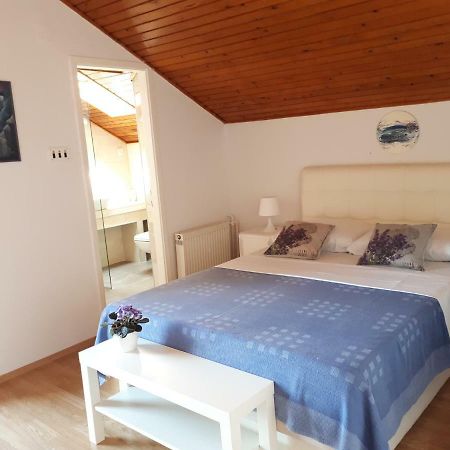 Apartmani Matas Petrcane Exterior photo